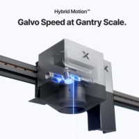 xTool X1 met Hybrid Motion-technologie voor de combinatie van portaalbeweging en Galvo
